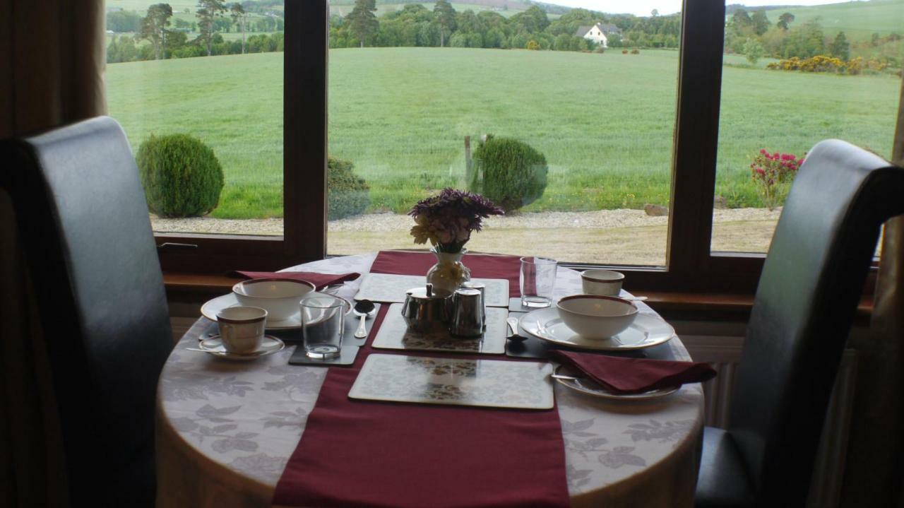 Hillhaven Bed &Breakfast Bed & Breakfast Фортроуз Екстериор снимка